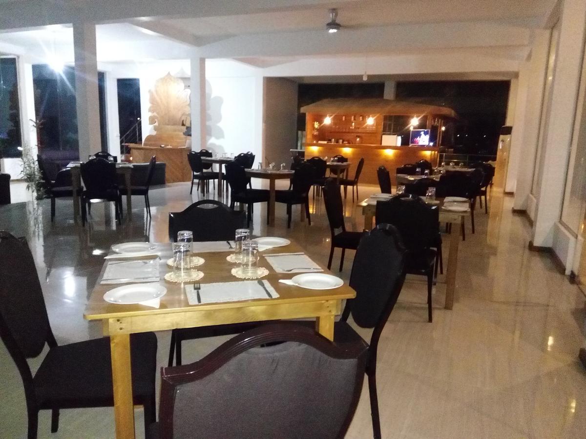 Ma Oya Retreat Pinnawala Pinnawala (Kegalle) Luaran gambar